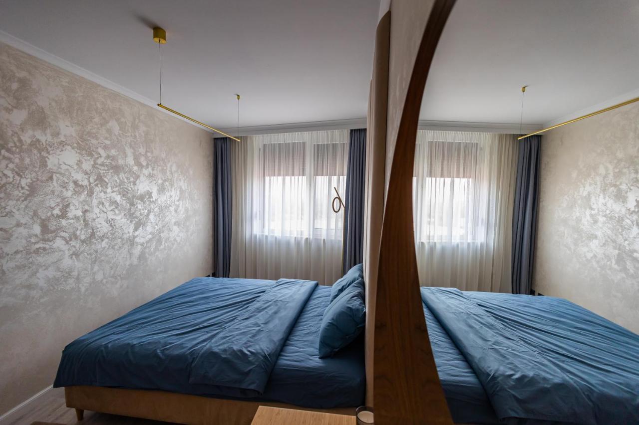 Arad Residence Bagian luar foto